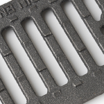 Решетка водоприемная Ecoteck Standart 100 чугунная щелевая грунт кл.С250 - ТЛК Галеон | Надежный партнер в области каменной продукции и решений для благоустройства городских пространств.