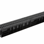 Лоток Ecoteck MEDIUM 100.95 h115 с решеткой пластиковой, кл. C250 (черный) - ТЛК Галеон | Надежный партнер в области каменной продукции и решений для благоустройства городских пространств.